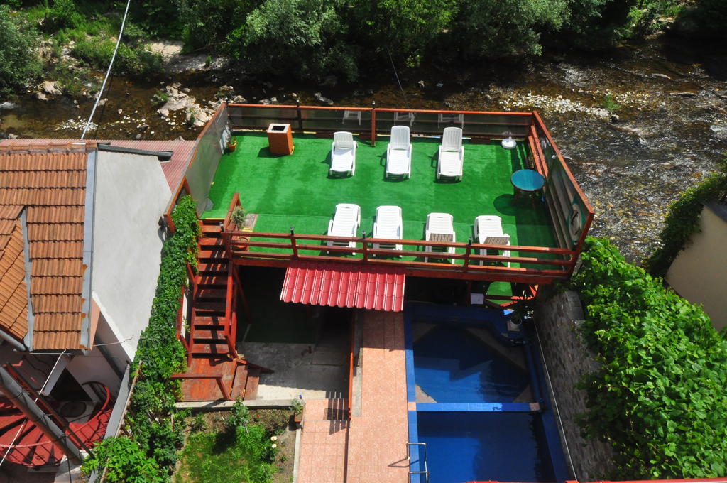 Pensiunea Deea Băile Herculane Exterior foto
